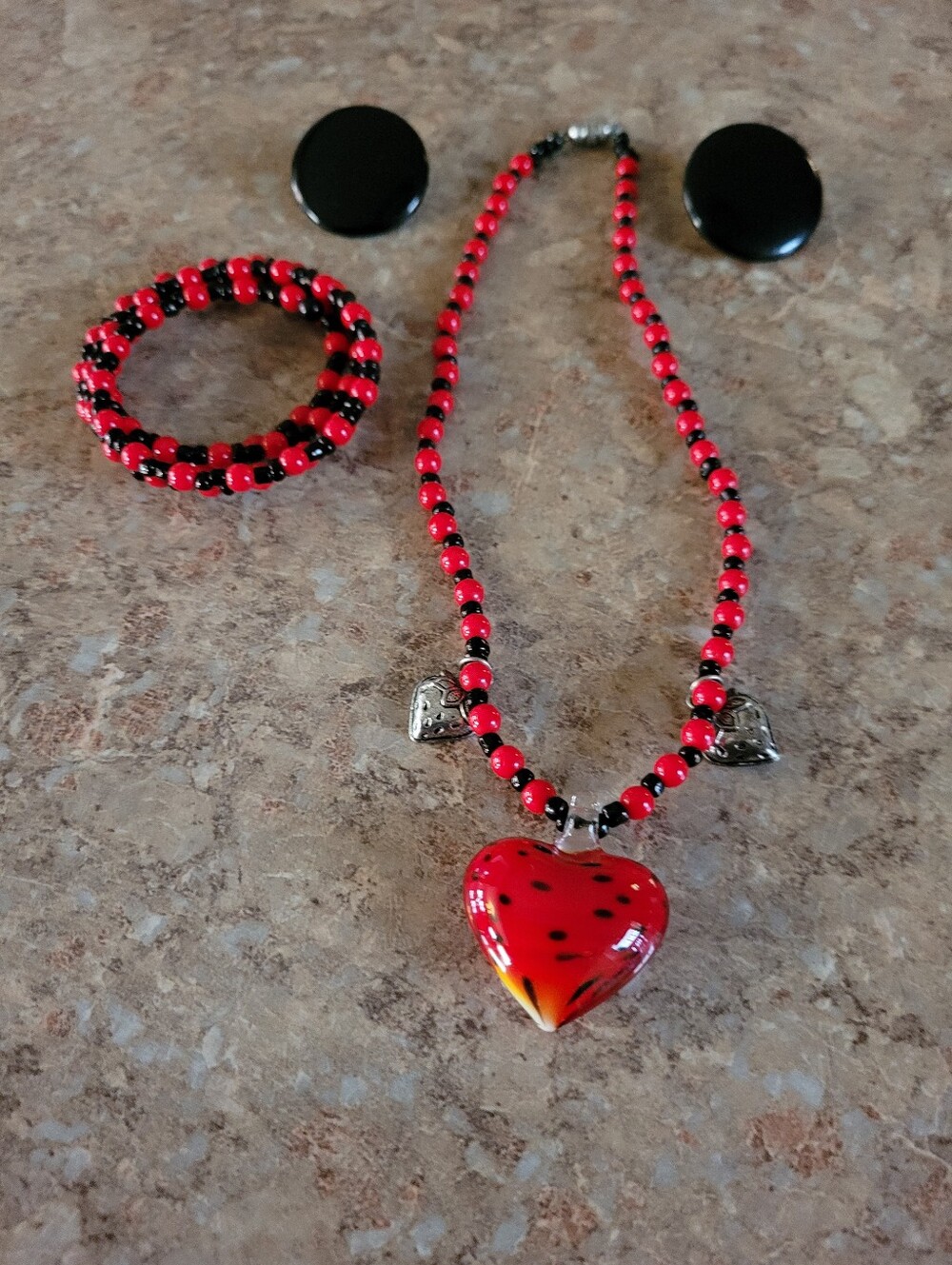 Red Heart Beaded Necklace, Bracelet, and Earrings Set - Women's Jewelry